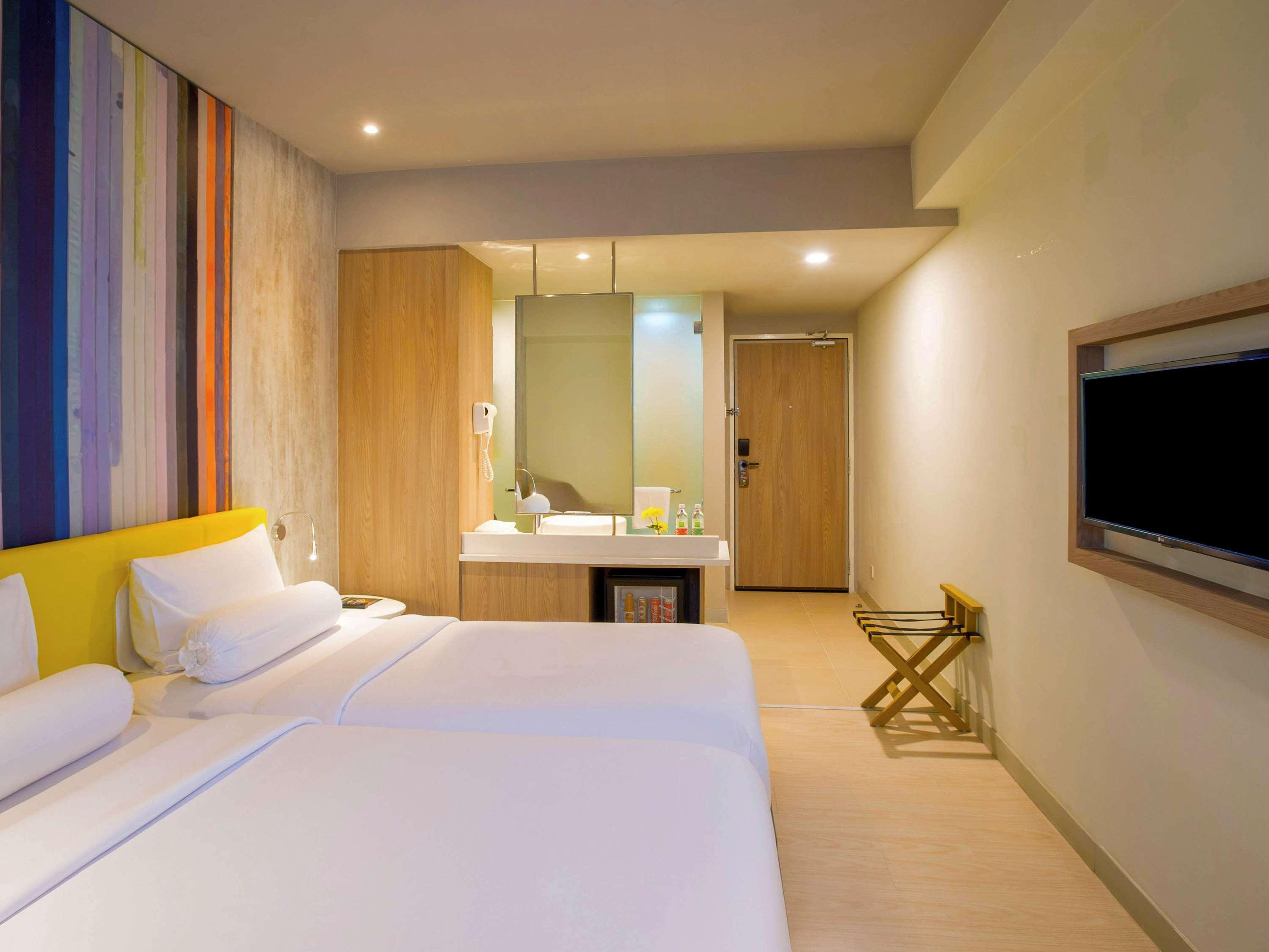 Ibis Styles Kuala Lumpur Sri Damansara Hotel Петалинг Джая Екстериор снимка