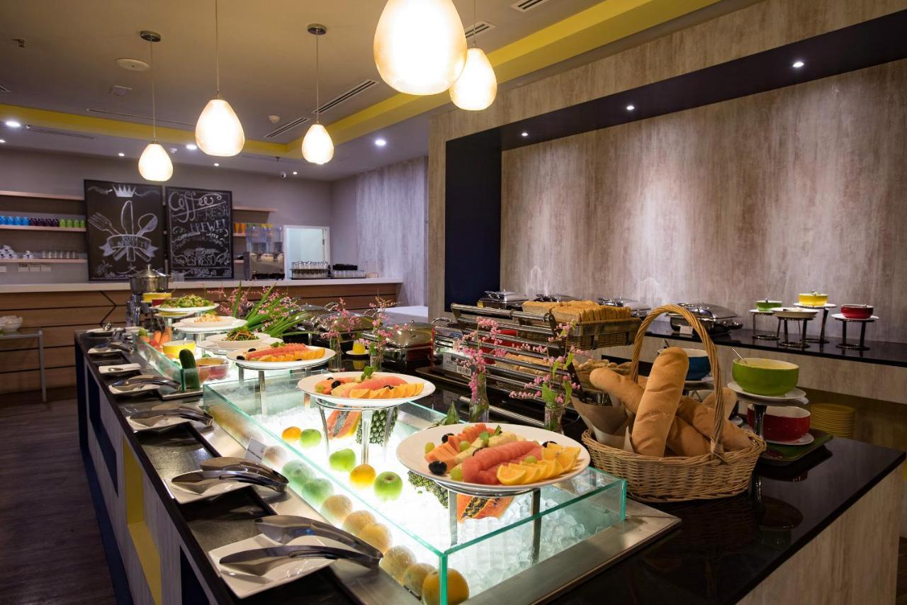 Ibis Styles Kuala Lumpur Sri Damansara Hotel Петалинг Джая Екстериор снимка