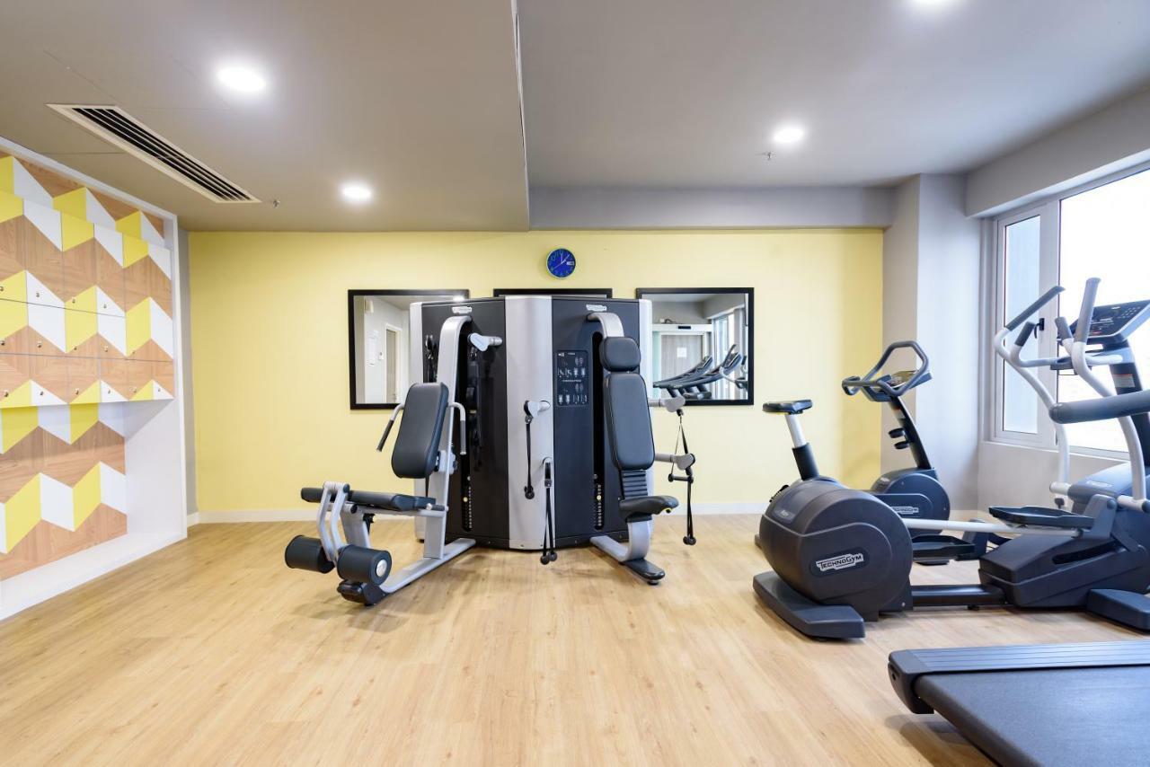 Ibis Styles Kuala Lumpur Sri Damansara Hotel Петалинг Джая Екстериор снимка