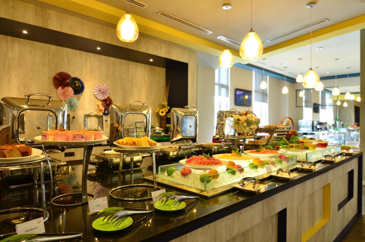 Ibis Styles Kuala Lumpur Sri Damansara Hotel Петалинг Джая Екстериор снимка
